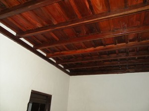 Kunjali-Marakkar--House-Interior-roof