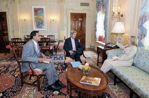 A 2010 file photo of Richard Verma (left) with then-Secretary of State Hillary Clinton and then-Sen. John Kerry.