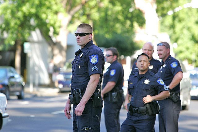 Sacramento-pOLICE