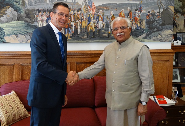 Chief Minister Manohar Lal Khattar with Connecticut Gov. Dannel Malloy in New York on August 17, 2015.