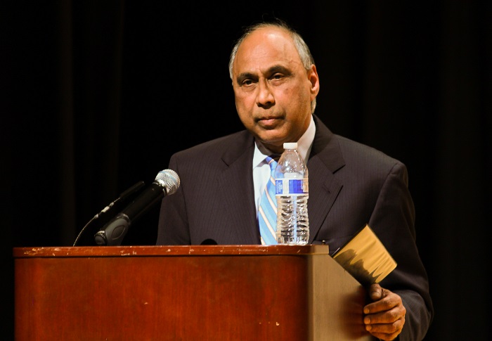 Indian American entrepreneur Frank Islam delivering the keynote address at a Republican Day event hosted by the National Council of Asian Indian Associations in Greenbelt, MD, on January 30, 2016.