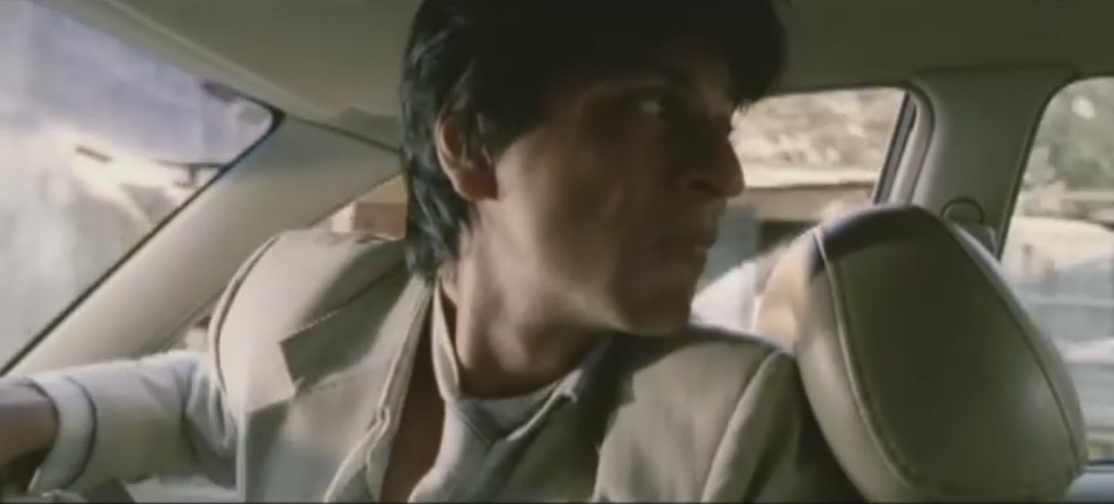 Shah-Rukh-Khan-Car-driving