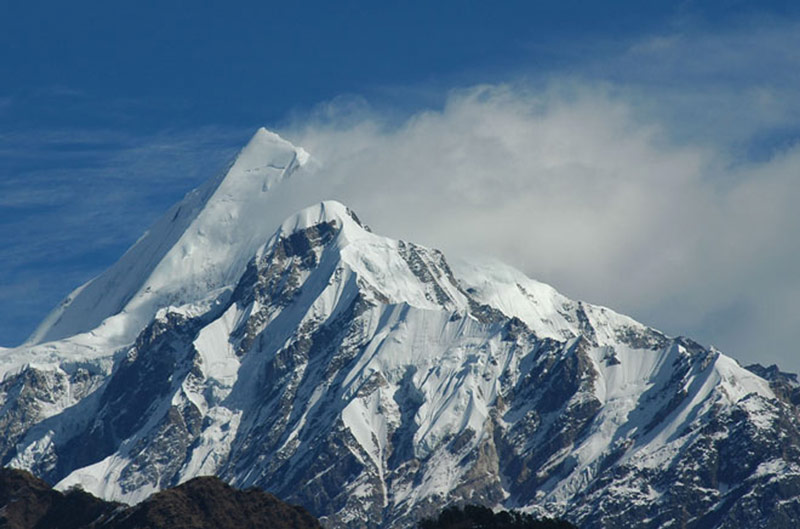 High Himalayas from Munsiary(Photo credit-Ram)