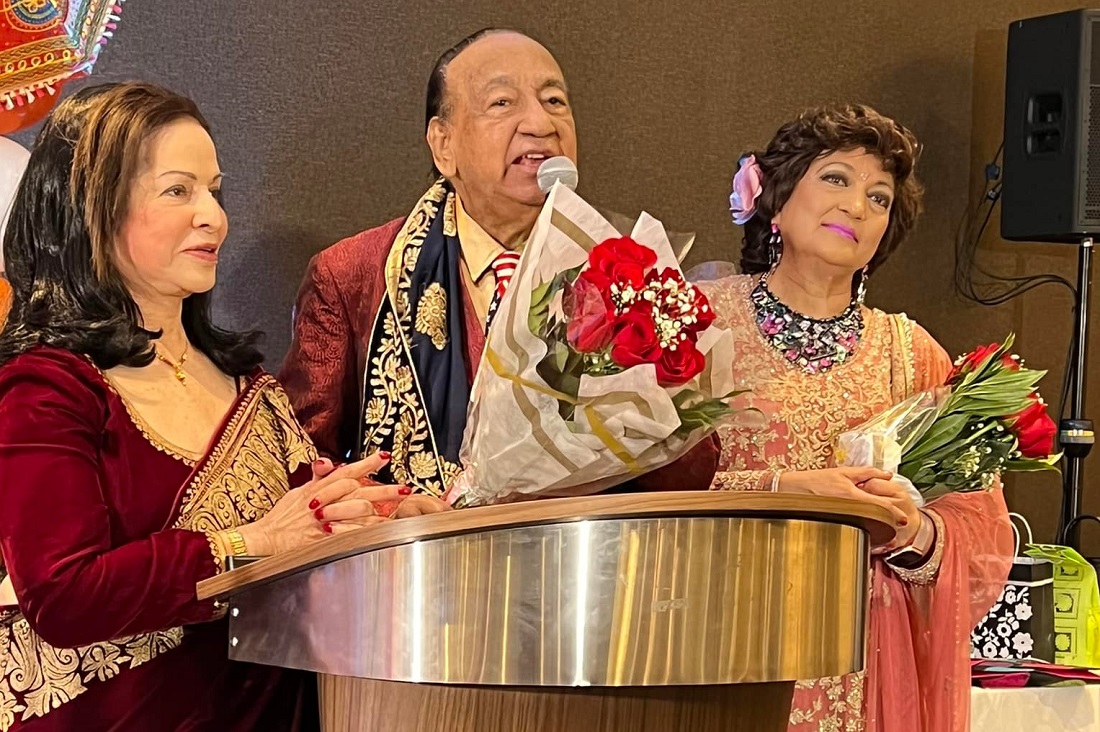 Author Dr. Sambhu N. Banik speaking after launching his book “From Padma to Potomac: My Life’s Creative Journey” in National Harbor, MD, on April 10, 2022. Also seen are Janki Ganju Educational Foundation President Lalita Kaul (left) and GTV host Nilima Mehra.